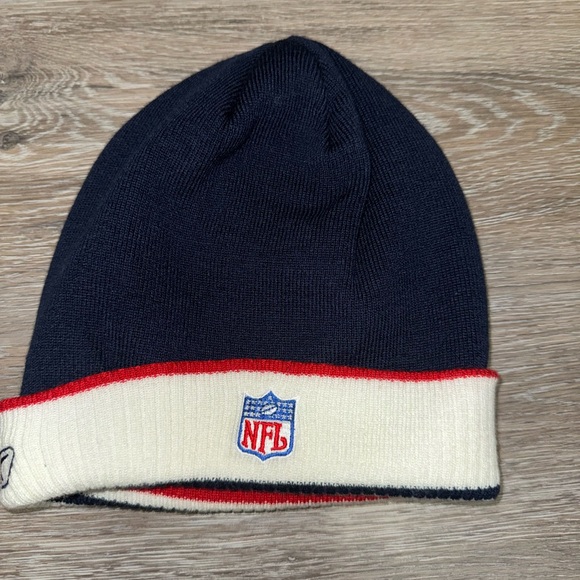 New England Patriots NFL Blue & White Beanie - One Size - Picture 2 of 3